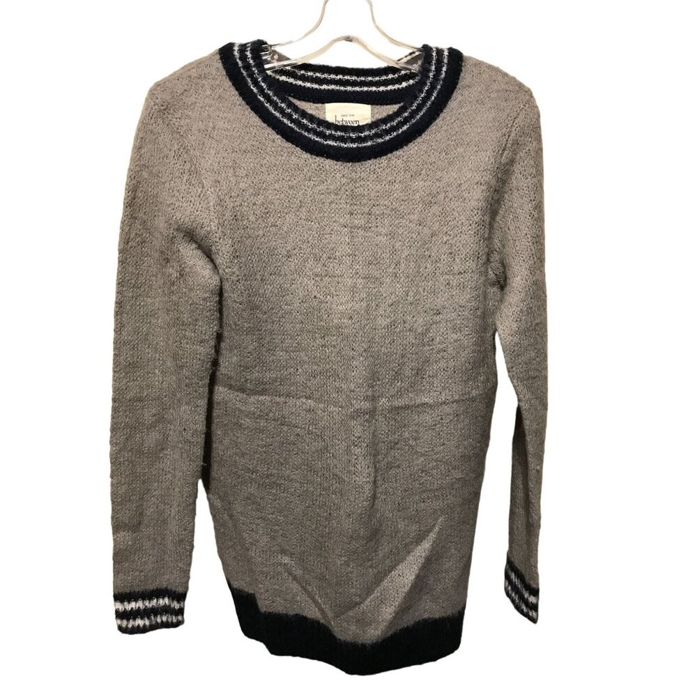 Between me & You Acrylic Blend Gray with Navy White Accent Woven Sweater